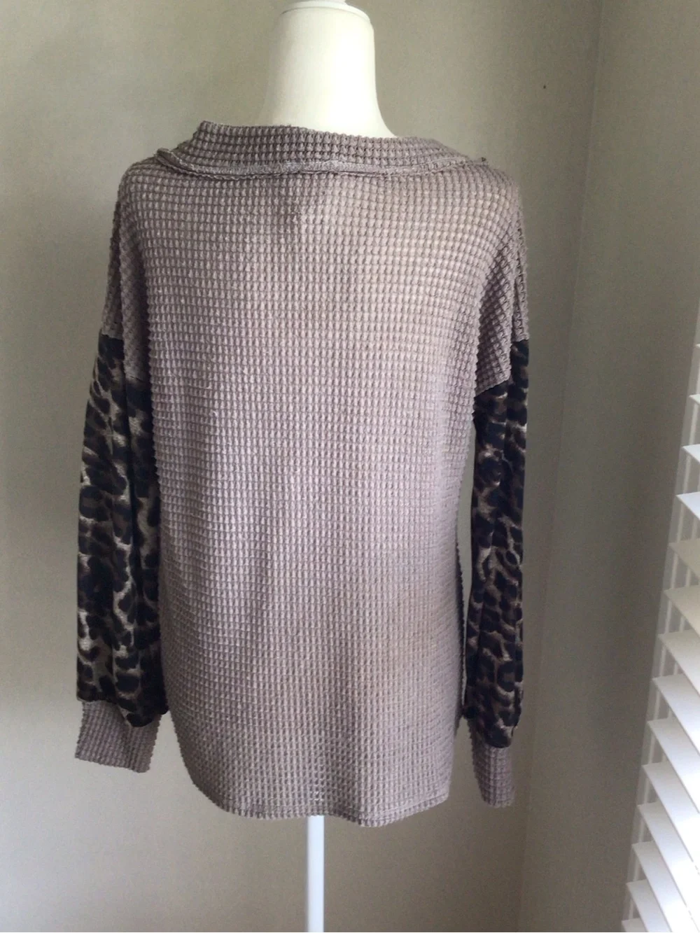 Bibi Colorblock V-neck Waffle Knit Top